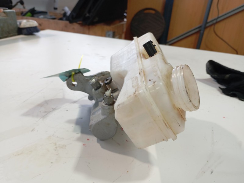 Recambio de bomba freno para renault captur i (j5_, h5_) 1.2 tce 120 referencia OEM IAM 460119686R  