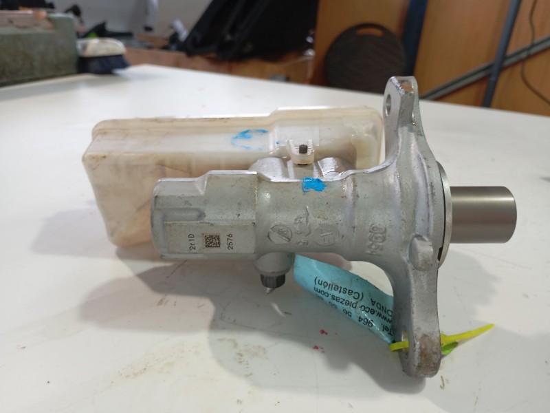 Recambio de bomba freno para renault captur i (j5_, h5_) 1.2 tce 120 referencia OEM IAM 460119686R  