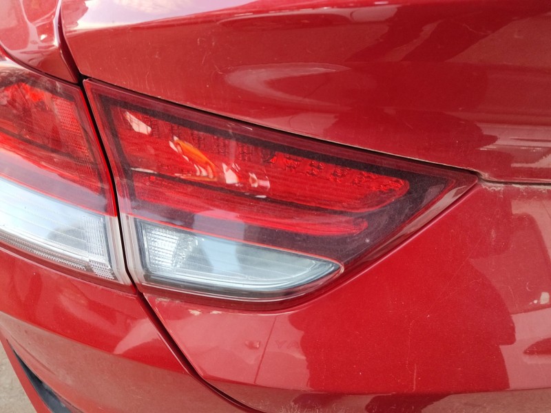 Recambio de piloto trasero izquierdo interior para hyundai i30 (pde, pd, pden) 1.0 t-gdi referencia OEM IAM 92403G4400  