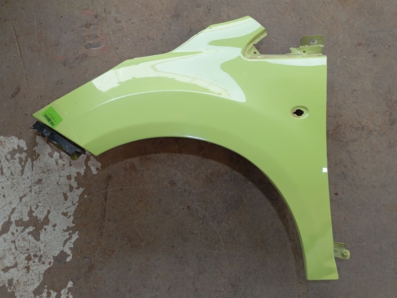 Recambio de aleta delantera izquierda para ford ka (ru8) 1.2 referencia OEM IAM   