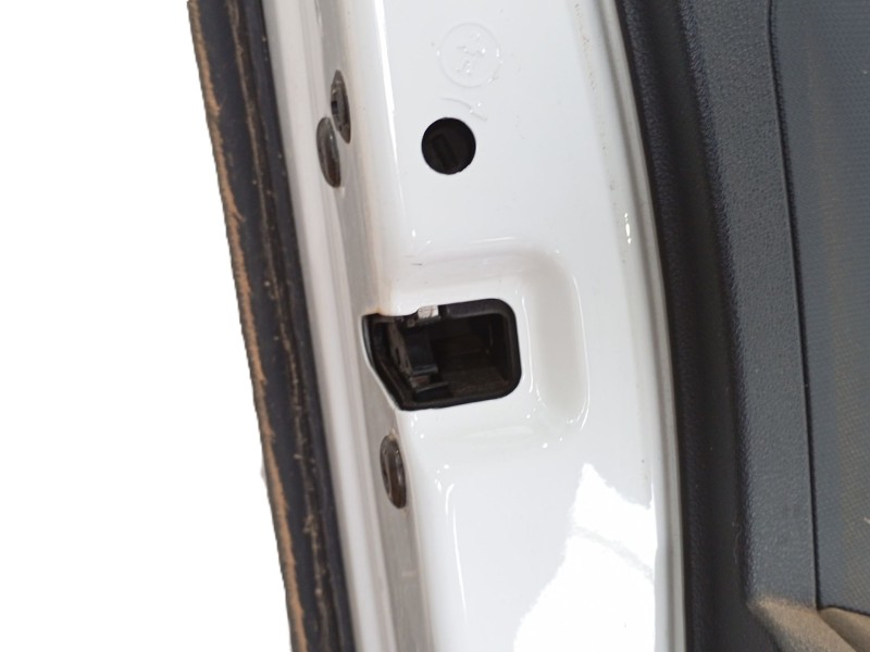 Recambio de puerta trasera izquierda para skoda rapid spaceback (nh1) 1.6 tdi referencia OEM IAM 5JJ833055  