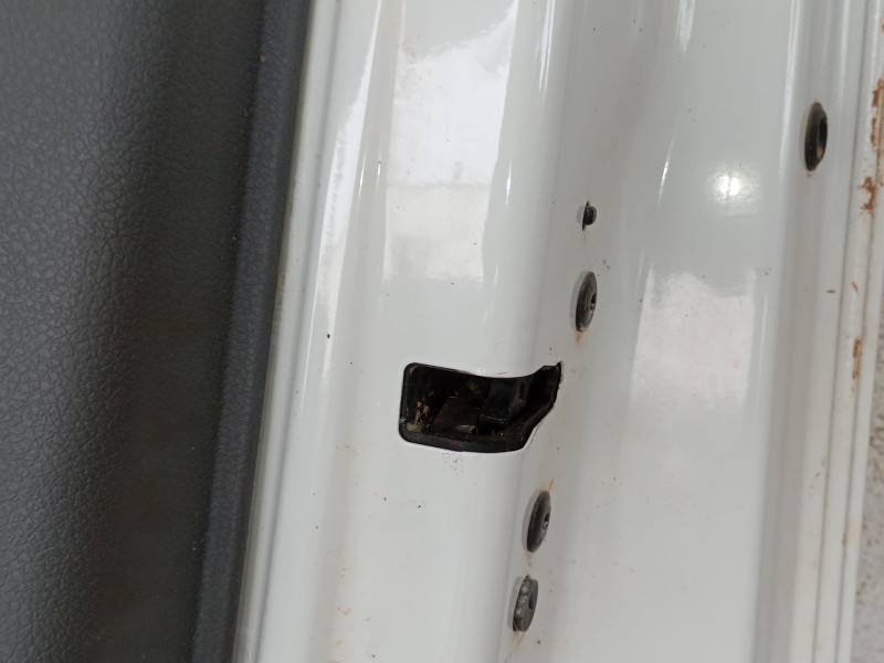 Recambio de puerta delantera derecha para opel vivaro c furgoneta (k0) 1.5 referencia OEM IAM 9853308880  