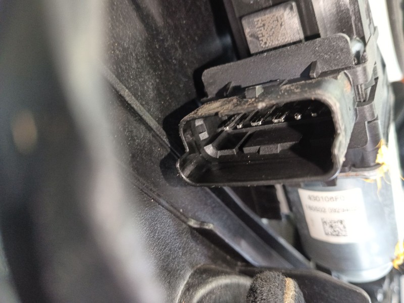 Recambio de elevalunas trasero derecho para hyundai i30 (pde, pd, pden) 1.0 t-gdi referencia OEM IAM 83481G4700  