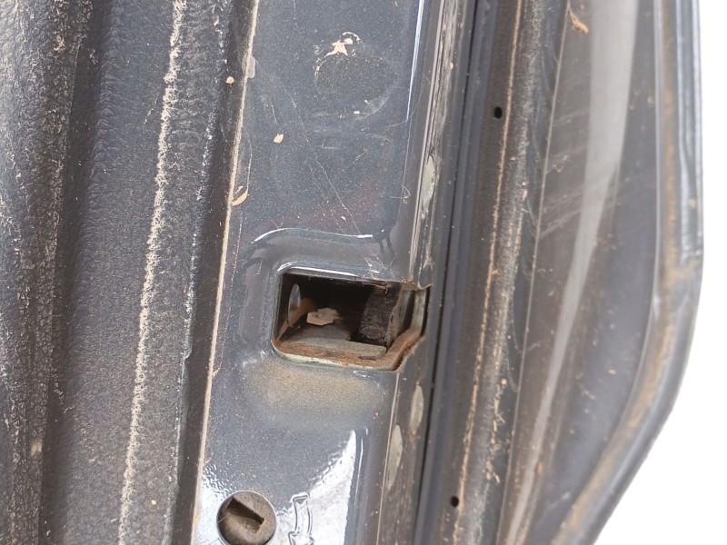 Recambio de puerta trasera derecha para kia stonic (yb) 1.2 cvvt referencia OEM IAM 77004H8401  