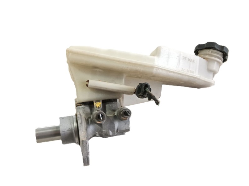 Recambio de bomba freno para opel astra k (b16) 1.4 turbo (68) referencia OEM IAM 42704192  