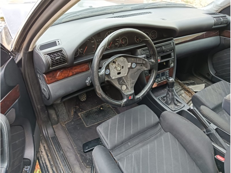 audi a6 c4 (4a2) del año 1996