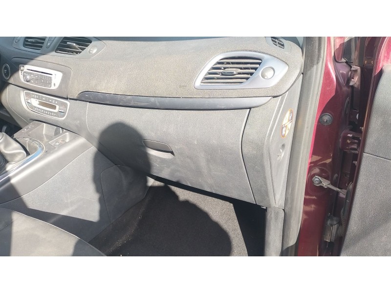 Recambio de guantera para renault grand scénic iii (jz0/1_) 1.5 dci referencia OEM IAM 681080026R / 682521686R  