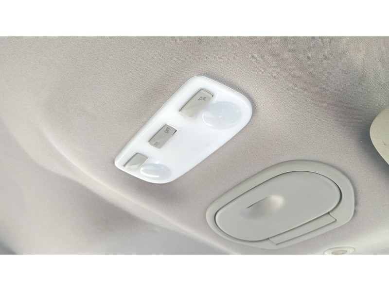 Recambio de luz interior delantera central para renault grand scénic iii (jz0/1_) 1.5 dci referencia OEM IAM   
