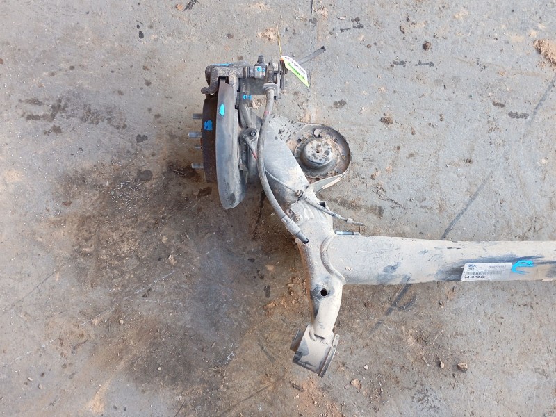 Recambio de puente trasero para kia rio iii (ub) 1.2 cvvt referencia OEM IAM 551001W610  