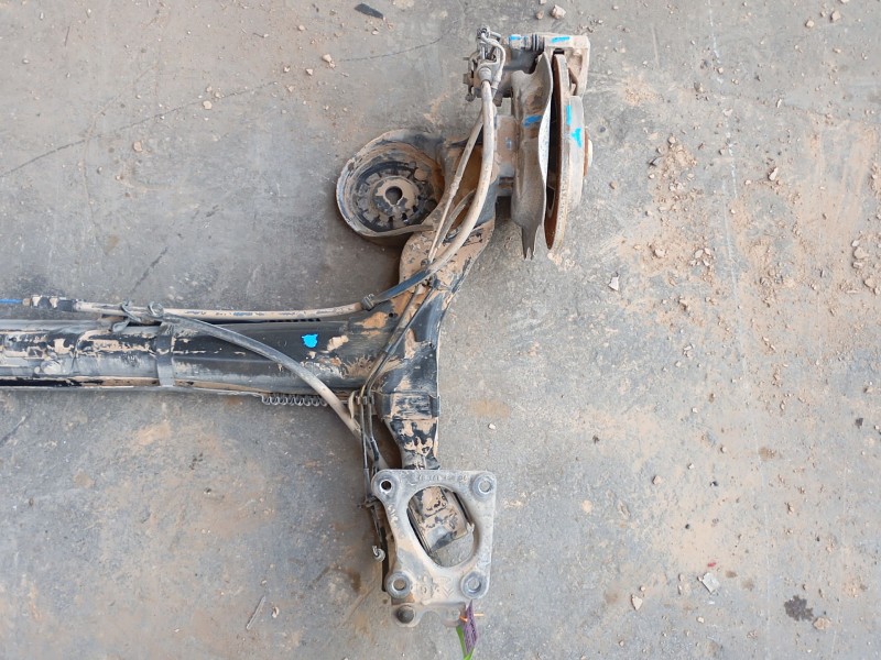 Recambio de puente trasero para citroën ds5 2.0 hdi 165 referencia OEM IAM 1614089580  