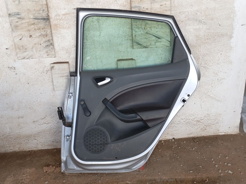 Recambio de puerta trasera derecha para seat ibiza iv (6j5, 6p1) 1.2 tdi referencia OEM IAM 6J4833056  