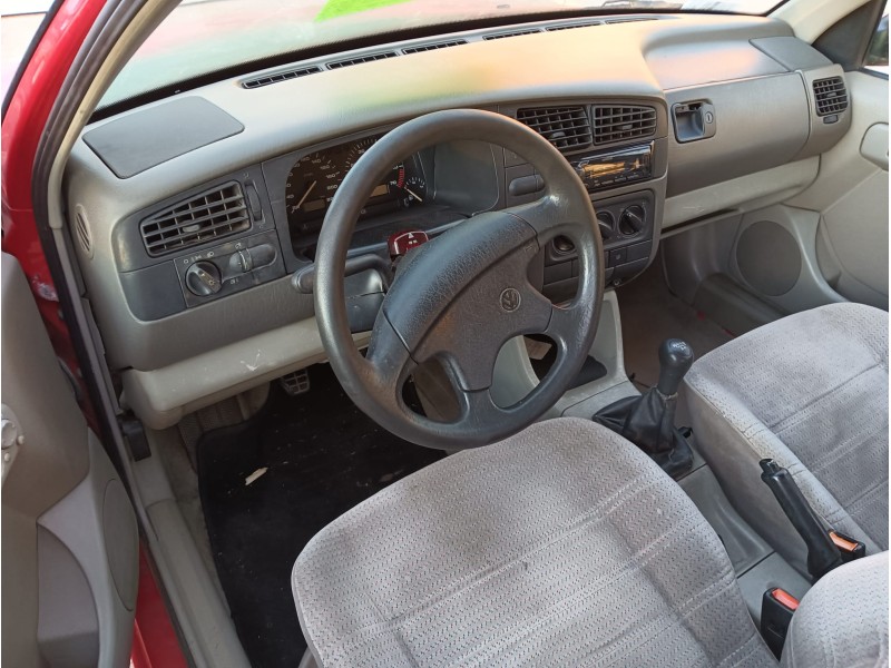 volkswagen golf iii (1h1) del año 2002