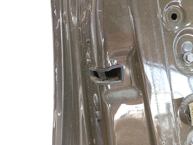 Recambio de puerta delantera izquierda para citroën ds5 2.0 hdi 165 referencia OEM IAM 9667050780  