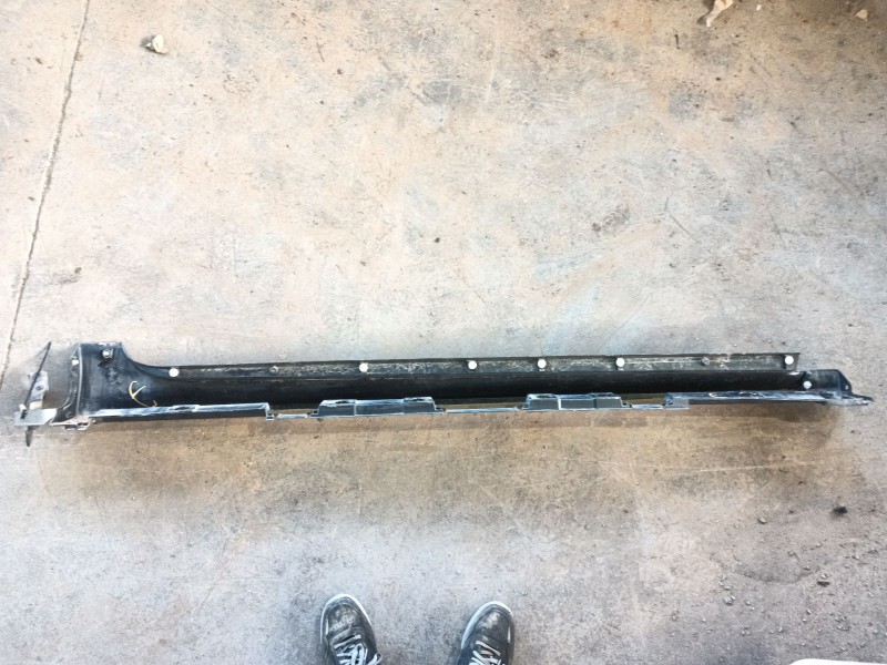 Recambio de faldon lateral para toyota yaris (_p21_, _pa1_, _ph1_) 1.5 hybrid (mxph10) referencia OEM IAM   