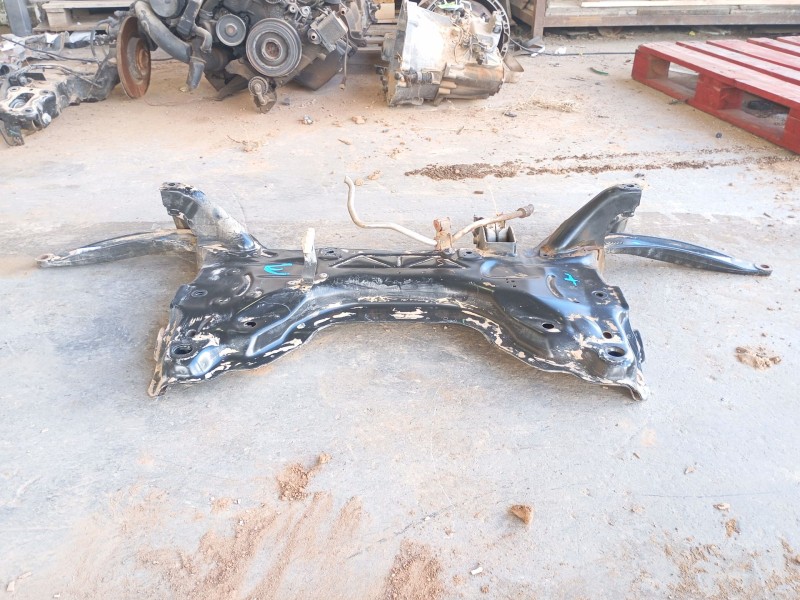 Recambio de puente delantero para citroën ds5 2.0 hdi 165 referencia OEM IAM 9677714880  