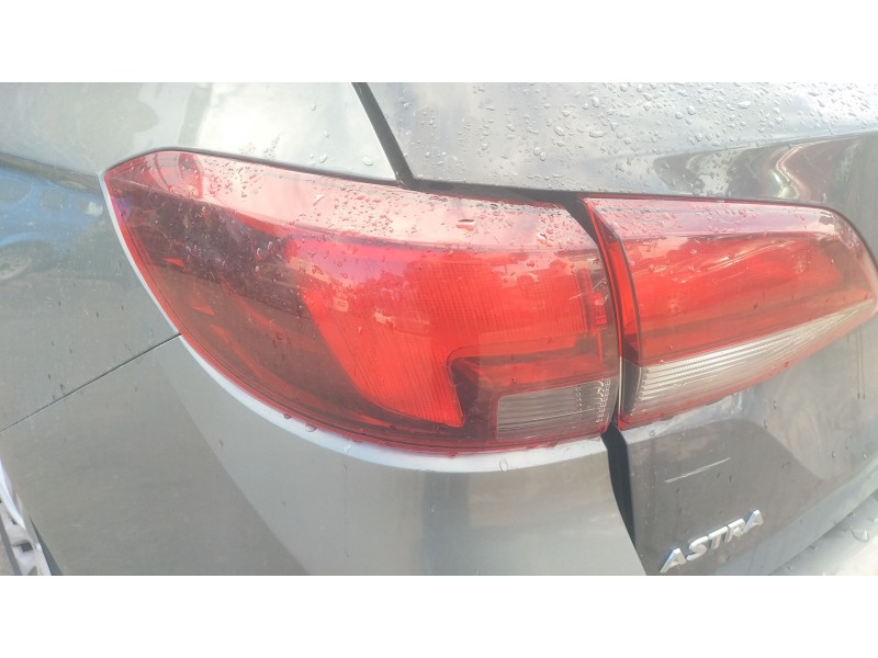 Recambio de piloto trasero izquierdo para opel astra k sports tourer (b16) 1.6 cdti (35) referencia OEM IAM 39077374  