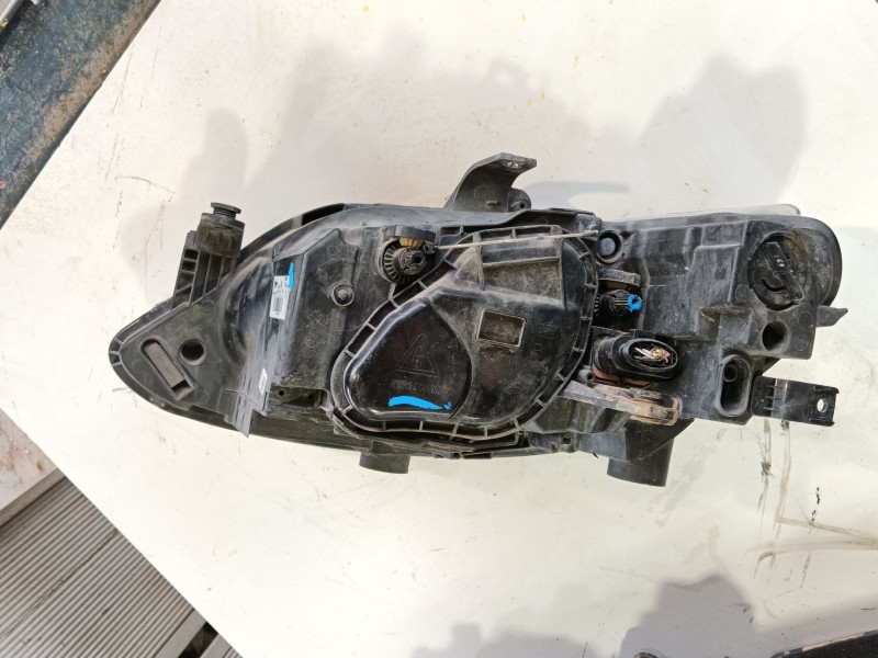 Recambio de faro derecho para seat ibiza iv (6j5, 6p1) 1.2 tdi referencia OEM IAM 6J1941022C  