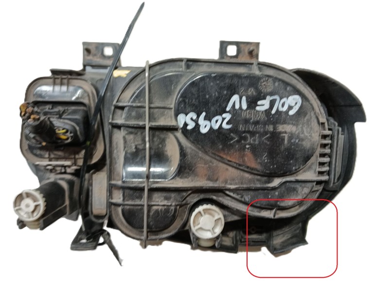 Recambio de faro izquierdo para volkswagen golf iv (1j1) 1.9 tdi referencia OEM IAM 1J1941017B 89307370 