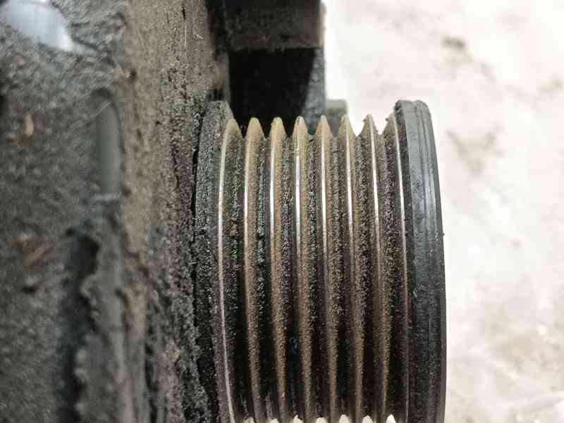 Recambio de alternador para mercedes-benz clase m (w163) ml 400 cdi (163.128) referencia OEM IAM 009154590280 / 009154020280  