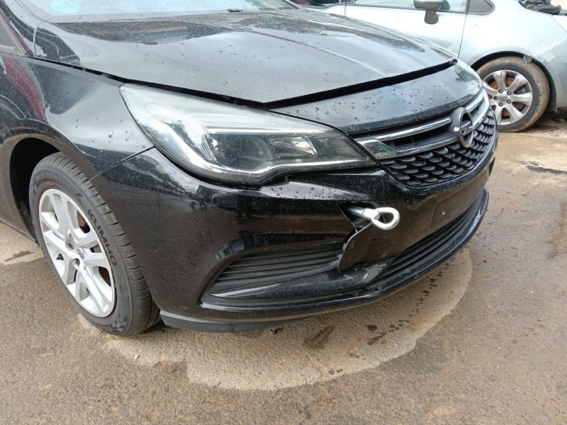 Recambio de paragolpes delantero para opel astra k (b16) 1.6 cdti (68) referencia OEM IAM 39052730  