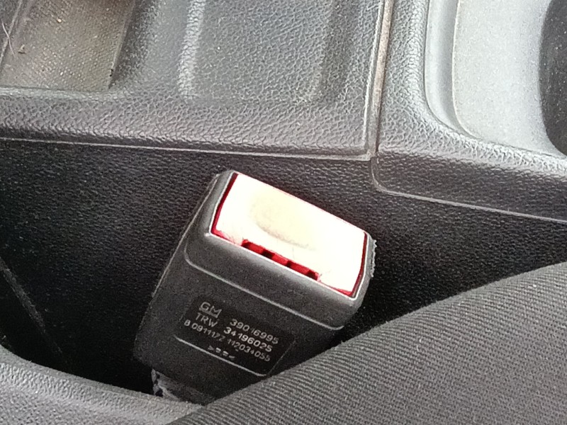 Recambio de enganche cinturon delantero derecho para opel astra k (b16) 1.6 cdti (68) referencia OEM IAM   