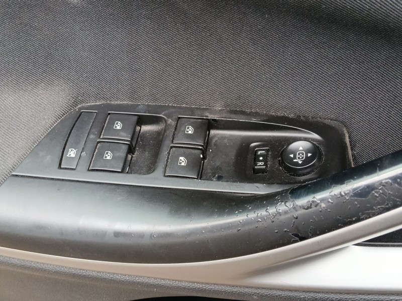 Recambio de mando elevalunas delantero izquierdo para opel astra k (b16) 1.6 cdti (68) referencia OEM IAM 13408458  