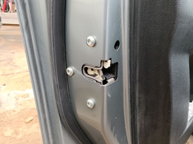 Recambio de cerradura puerta delantera izquierda para opel meriva b monospace (s10) 1.7 cdti (75) referencia OEM IAM 13258272  