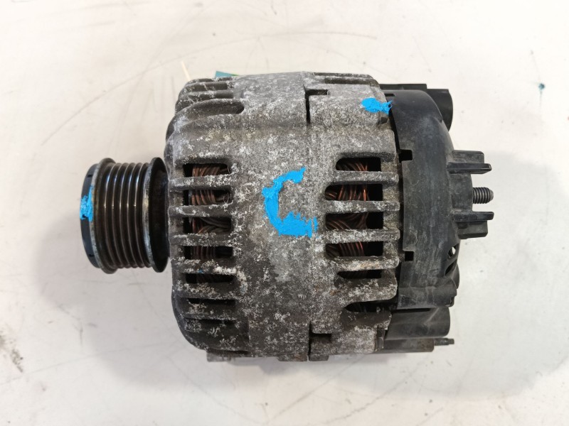 Recambio de alternador para volkswagen touran (1t1, 1t2) 1.9 tdi referencia OEM IAM 06F903023E / 06F903023EX  