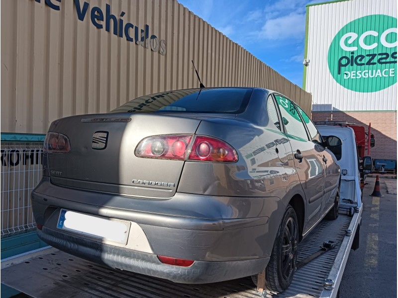 seat cordoba (6l2) del año 2003