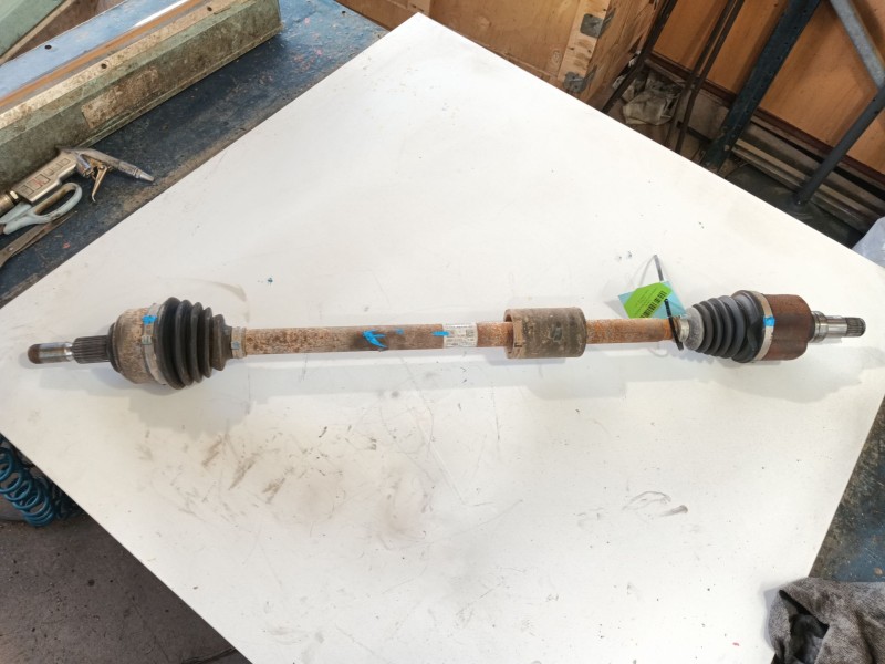 Recambio de transmision delantera derecha para ford puma (j2k, cf7) 1.0 ecoboost referencia OEM IAM 2517631  