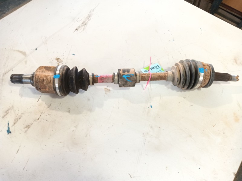 Recambio de transmision delantera izquierda para kia stonic (yb) 1.6 crdi referencia OEM IAM 49500H8050  