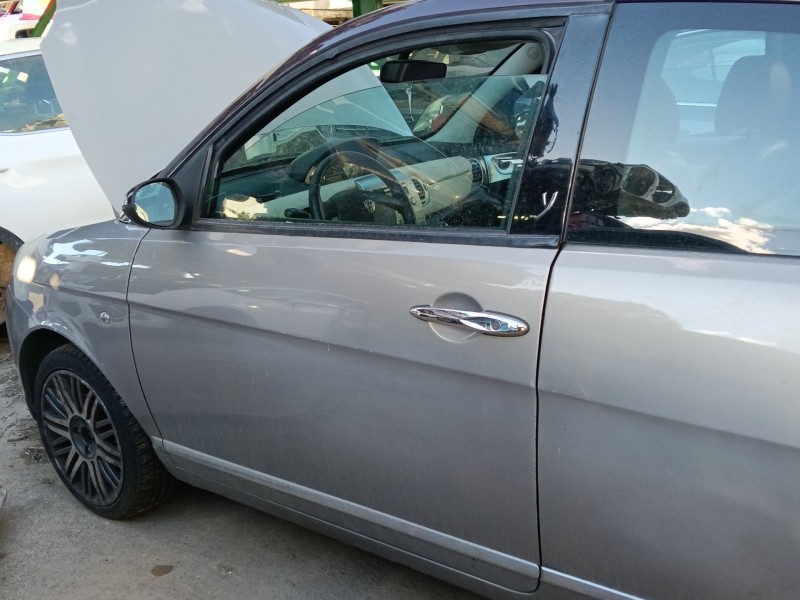 Recambio de puerta delantera izquierda para lancia ypsilon (843_) 1.3 d multijet (843.axe11, 843.axe1a) referencia OEM IAM 00000
