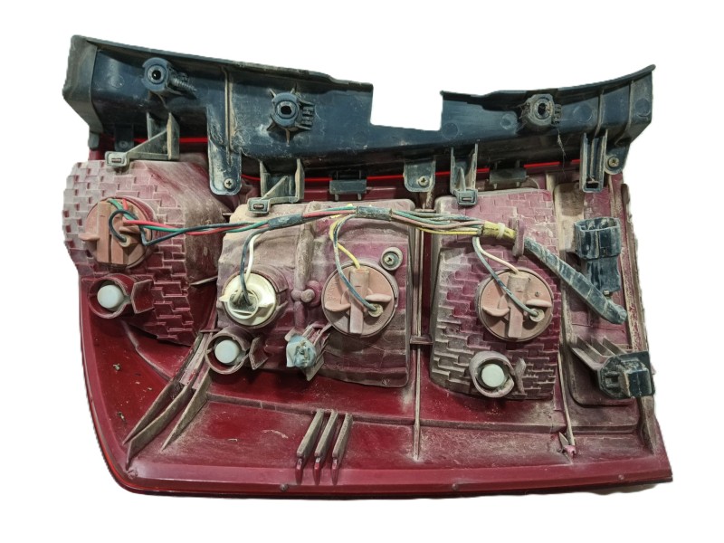 Recambio de piloto trasero derecho para kia carens i monospace (fc, fj) 2.0 crdi referencia OEM IAM   