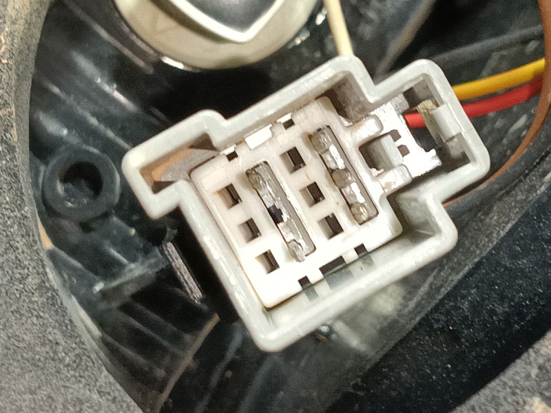 Recambio de piloto trasero izquierdo para ford fiesta vi (cb1, ccn) 1.25 referencia OEM IAM 1877011 C1BB13405AE 