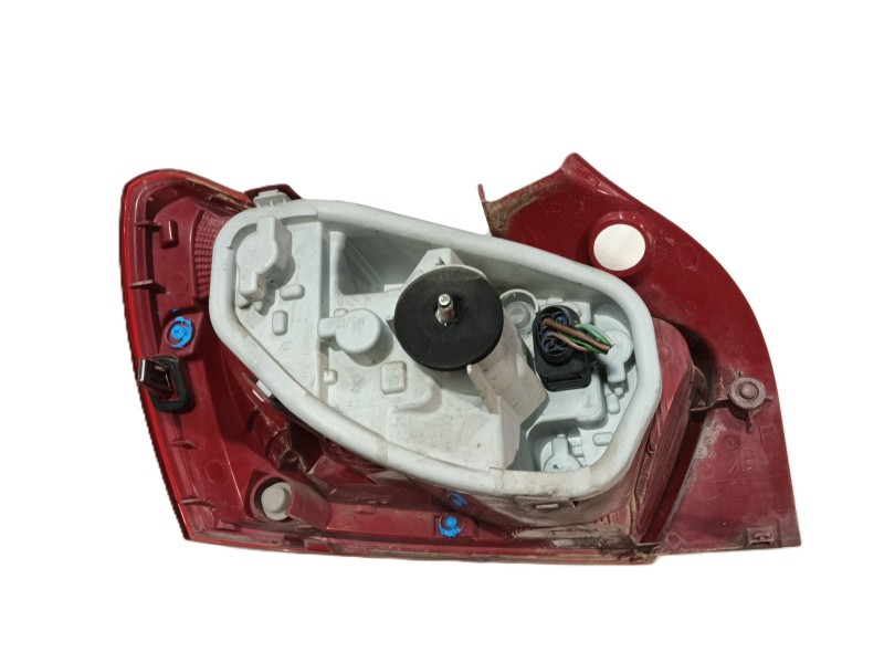 Recambio de piloto trasero derecho para seat ibiza iv (6j5, 6p1) 1.2 tdi referencia OEM IAM 6J4945096H / 6J4945096K  