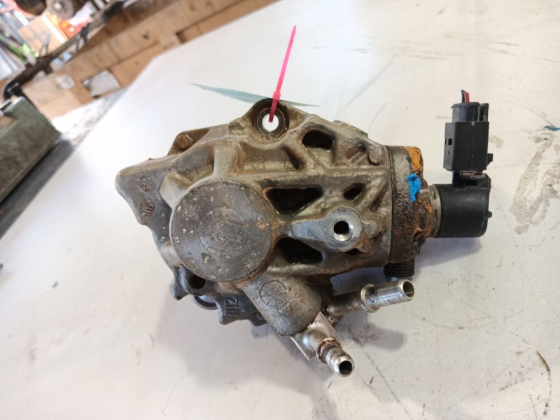 Recambio de bomba inyeccion para kia stonic (yb) 1.6 crdi referencia OEM IAM   