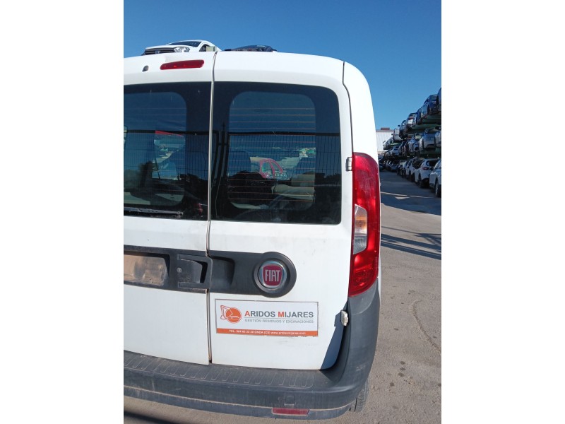 Recambio de puerta trasera derecha para fiat doblo autobús (263_) 1.3 d multijet (263axc1a) referencia OEM IAM   