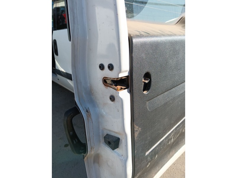 Recambio de cerradura puerta trasera izquierda para fiat doblo autobús (263_) 1.3 d multijet (263axc1a) referencia OEM IAM   