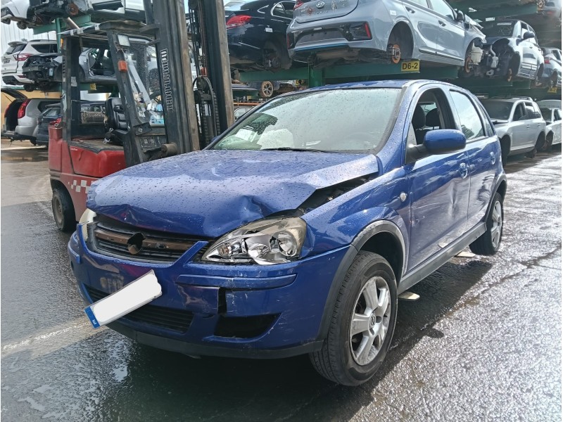 opel corsa c (x01) del año 2005