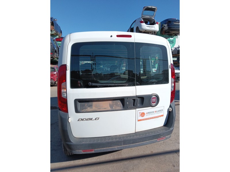 Recambio de puerta trasera izquierda para fiat doblo autobús (263_) 1.3 d multijet (263axc1a) referencia OEM IAM   
