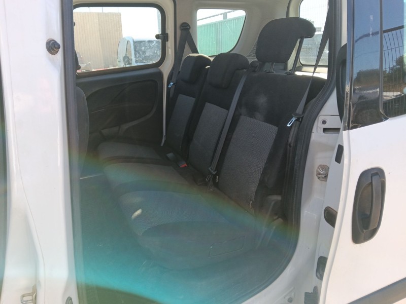 Recambio de asientos traseros para fiat doblo autobús (263_) 1.3 d multijet (263axc1a) referencia OEM IAM   