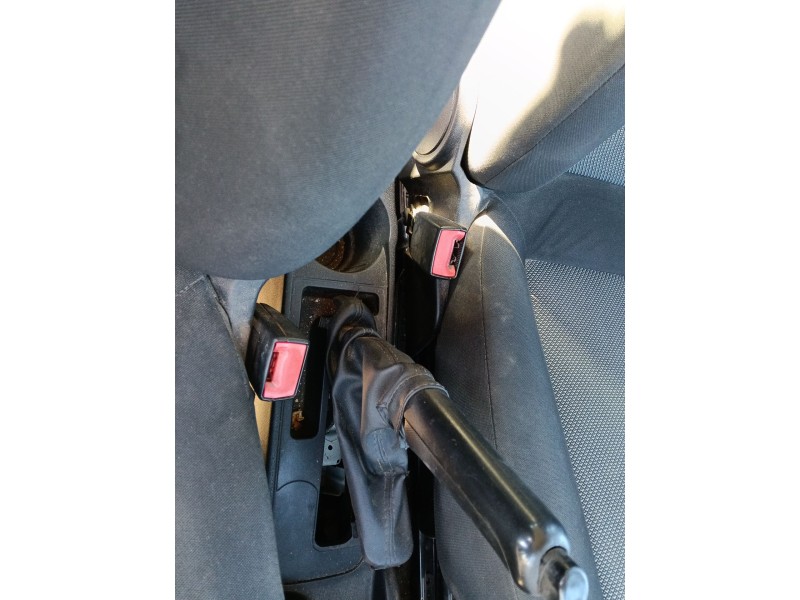 Recambio de enganche cinturon delantero derecho para fiat doblo autobús (263_) 1.3 d multijet (263axc1a) referencia OEM IAM   