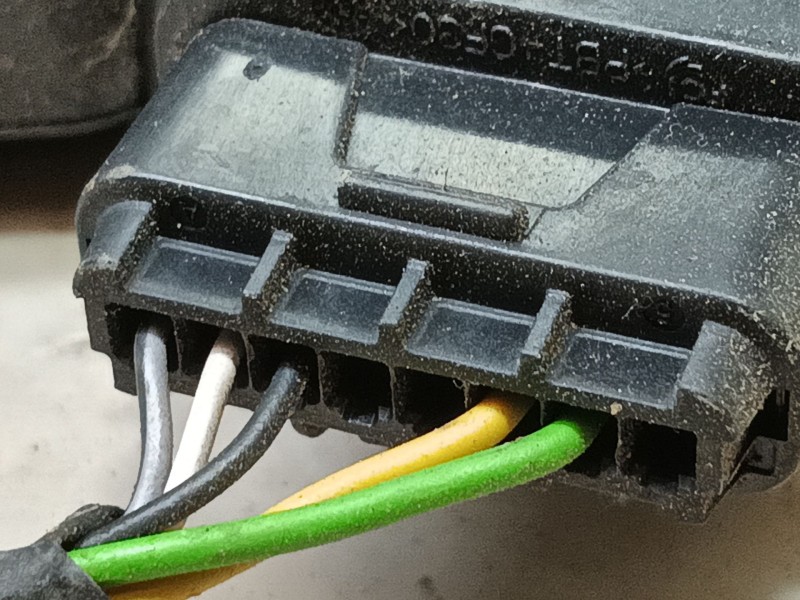 Recambio de cerradura puerta trasera derecha para hyundai i30 (pde, pd, pden) 1.0 t-gdi referencia OEM IAM 81420G3010  