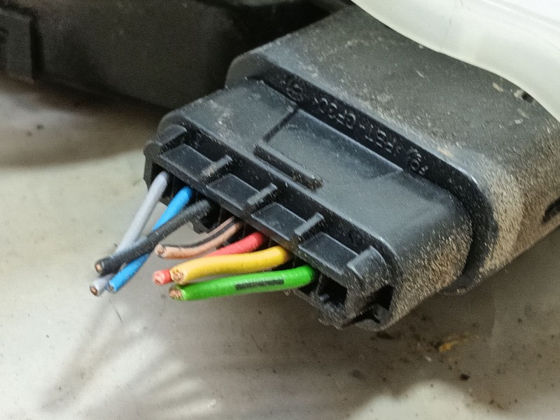 Recambio de cerradura puerta delantera derecha para hyundai i30 (pde, pd, pden) 1.0 t-gdi referencia OEM IAM 81320G3020  