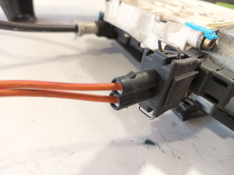 Recambio de elevalunas delantero izquierdo para land rover freelander i (l314) 2.0 td4 4x4 referencia OEM IAM LR006372  