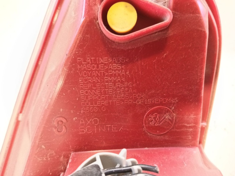 Recambio de piloto trasero izquierdo para peugeot 307 cc (3b) 1.6 16v referencia OEM IAM 6350X4  