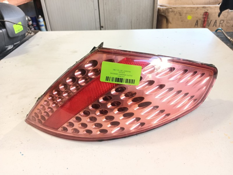 Recambio de piloto trasero derecho para peugeot 307 cc (3b) 1.6 16v referencia OEM IAM 6351X4  