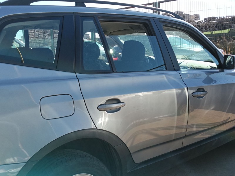 Recambio de puerta trasera derecha para bmw x3 (e83) 2.0 d referencia OEM IAM 41003449338  