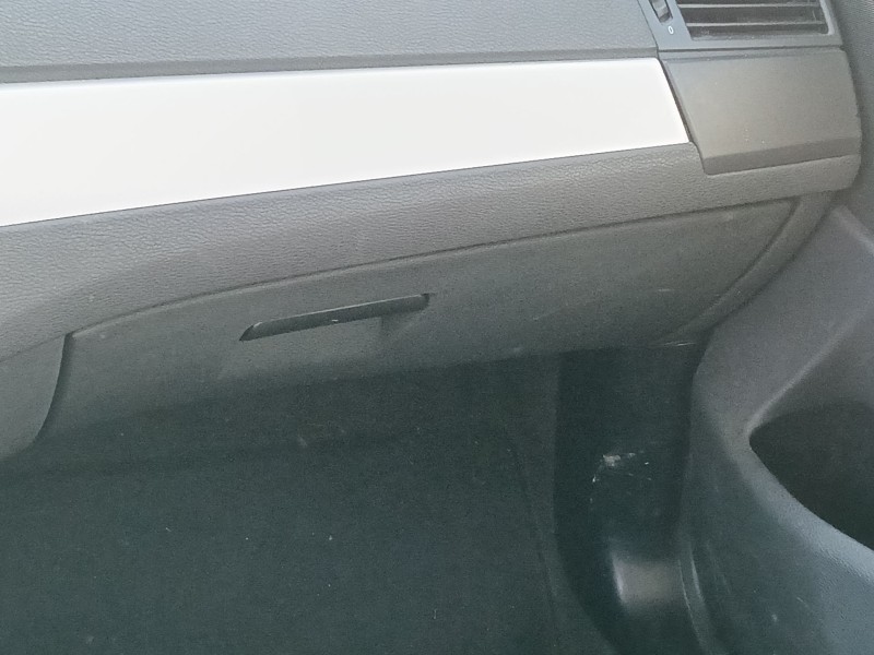 Recambio de guantera para bmw x3 (e83) 2.0 d referencia OEM IAM 51163413777 / 51163413774  