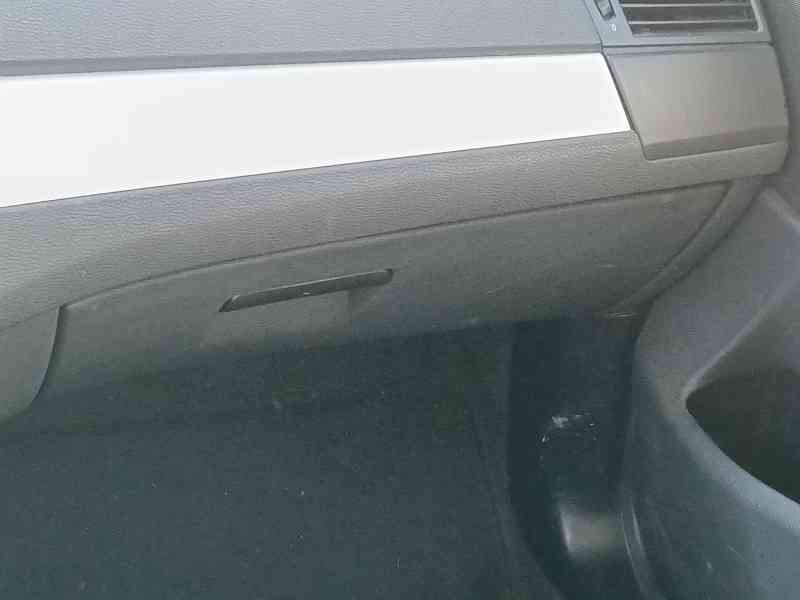 Recambio de guantera para bmw x3 (e83) 2.0 d referencia OEM IAM 51163413777 / 51163413774  
